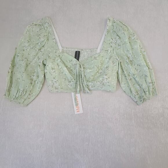 Mink Pink Johanna puff sleeve crop smocked milkmaid floral sage top Sz small - Picture 4 of 10